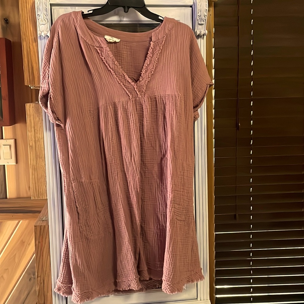 Oversized rose colored Boutique dress